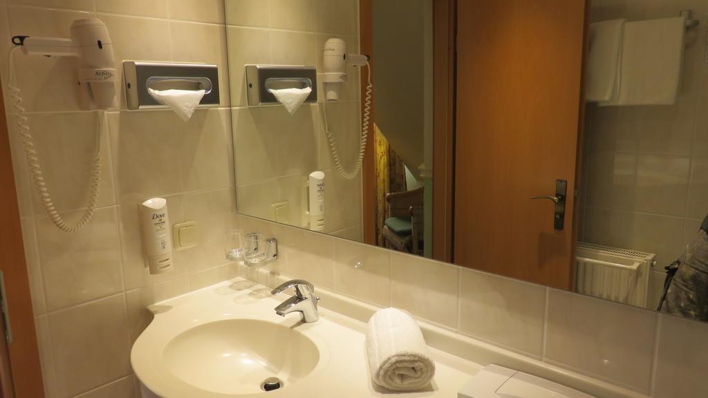 Hotel Garni Nussbaumhof Ückeritz Habitación foto